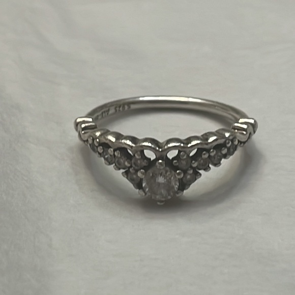 Pandora Fairytale Tiara Wishbone Ring - Picture 3 of 8